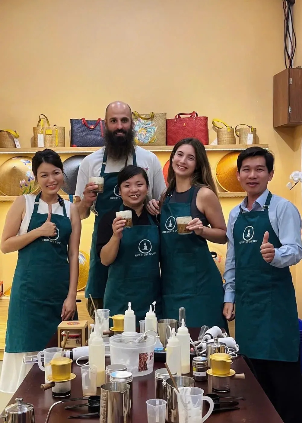 About Cam On Cafe